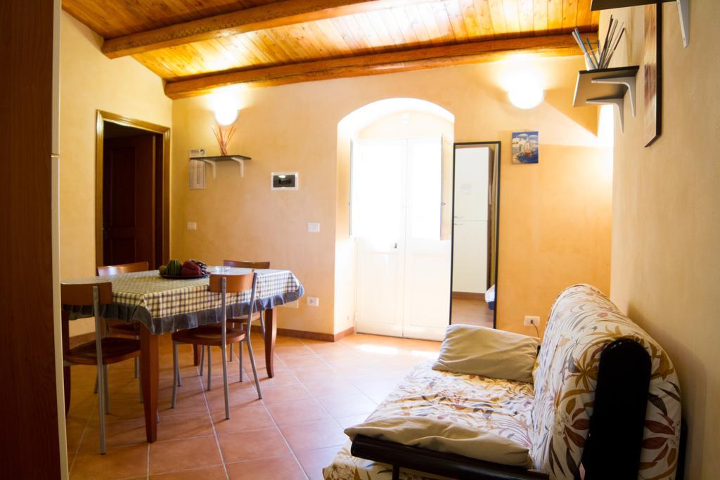 Agriturismoeloropizzuta Lido di Noto Eksteriør billede