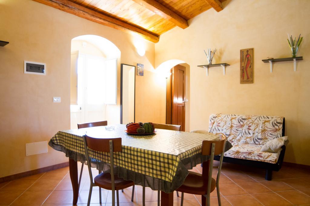 Agriturismoeloropizzuta Lido di Noto Eksteriør billede