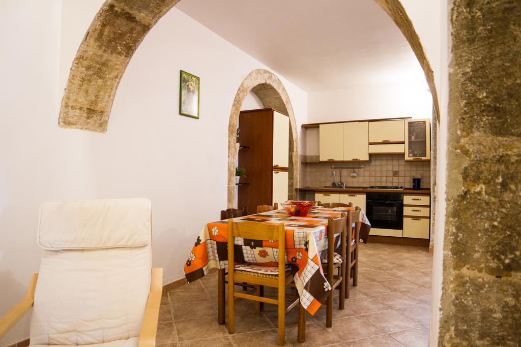 Agriturismoeloropizzuta Lido di Noto Eksteriør billede