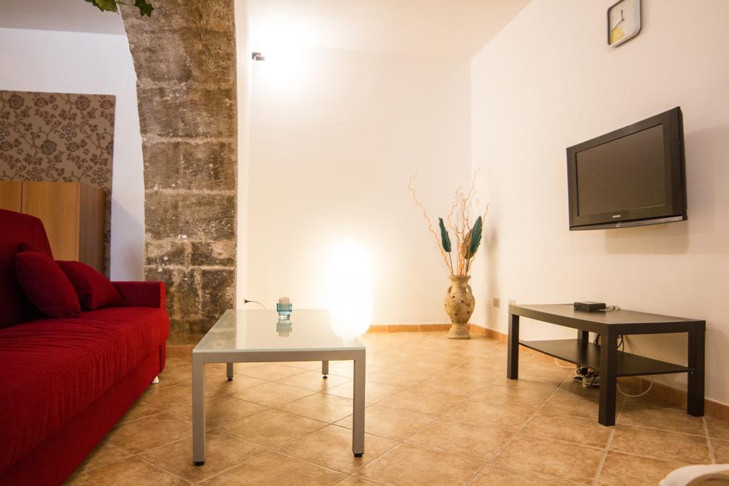 Agriturismoeloropizzuta Lido di Noto Eksteriør billede
