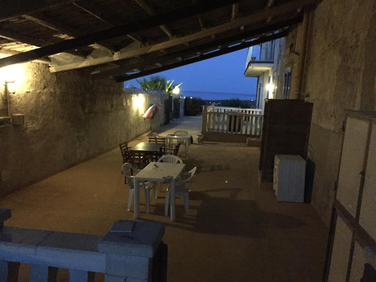 Agriturismoeloropizzuta Lido di Noto Eksteriør billede